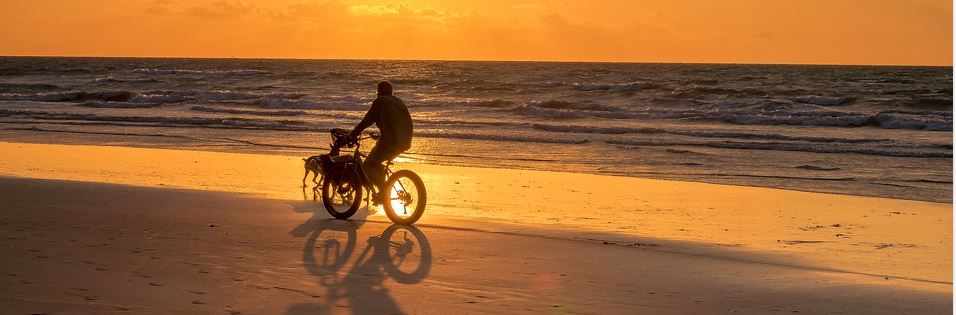 vélo sur la plage