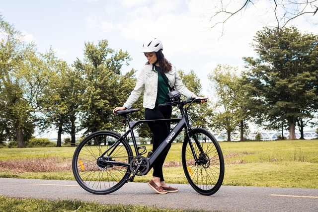 Vélo de ville électrique