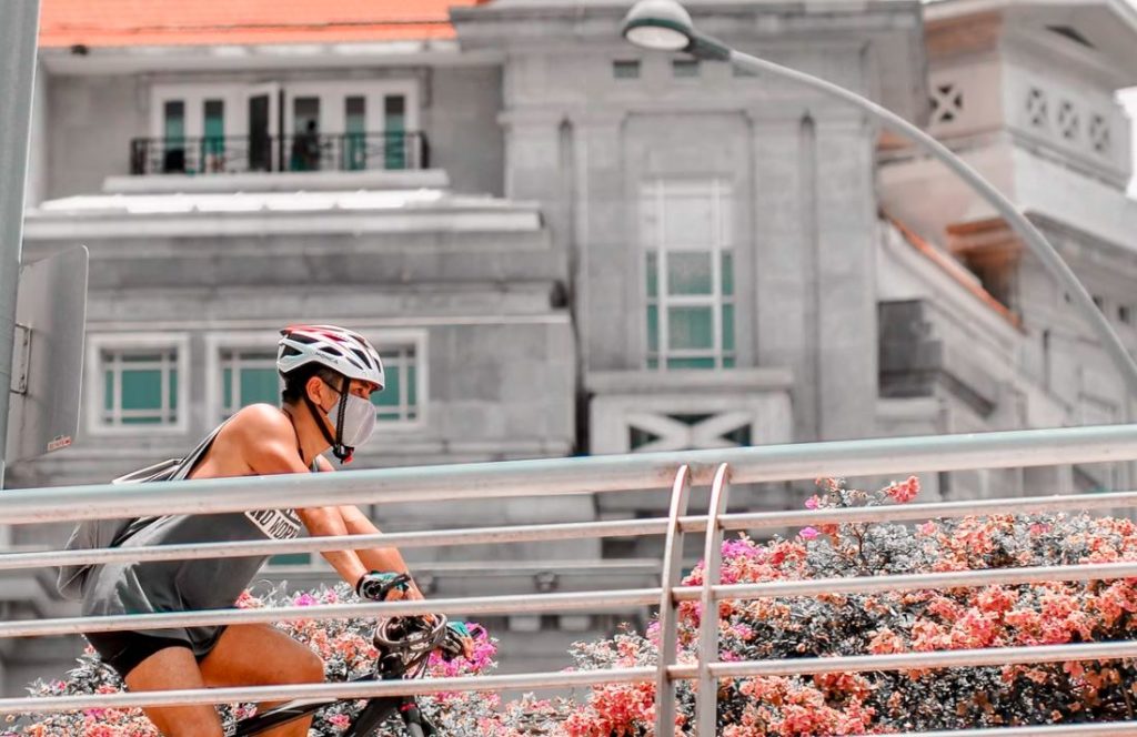 vélo avec masque