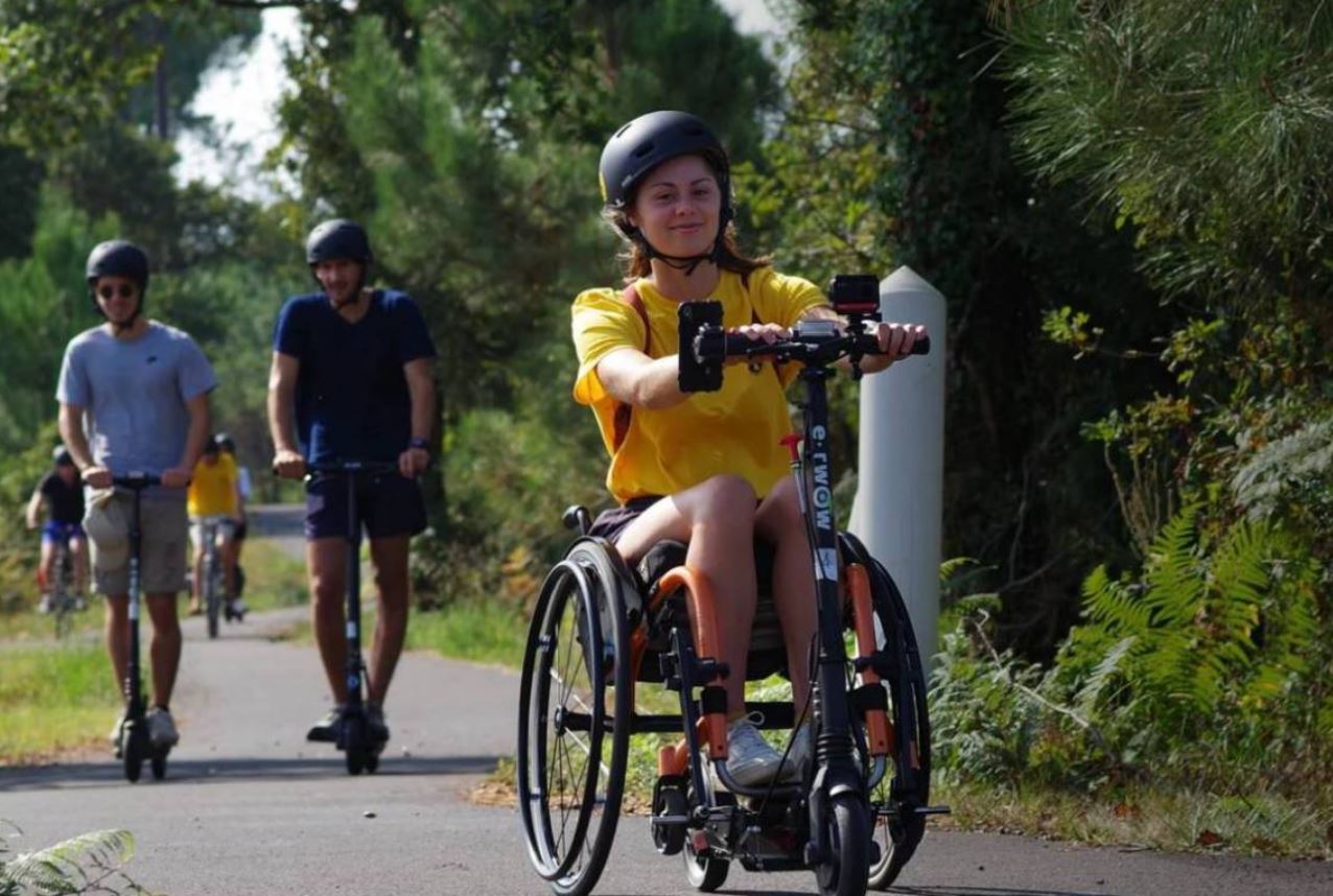 Fauteuil roulant avec kit électrique
